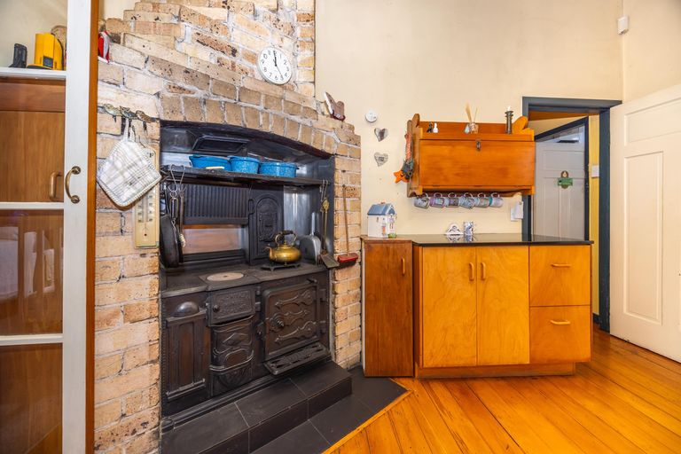 Photo of property in 64 Great South Road, Taupiri, 3721