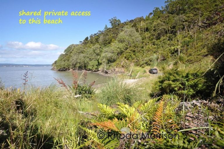 Photo of property in 16 Little Lane, Tinopai, 0593