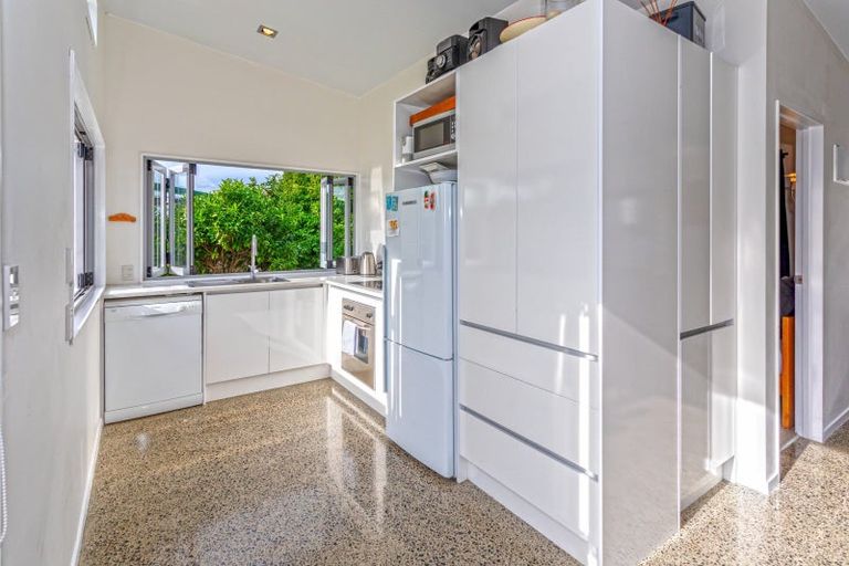 Photo of property in 303a Achilles Avenue, Whangamata, 3620