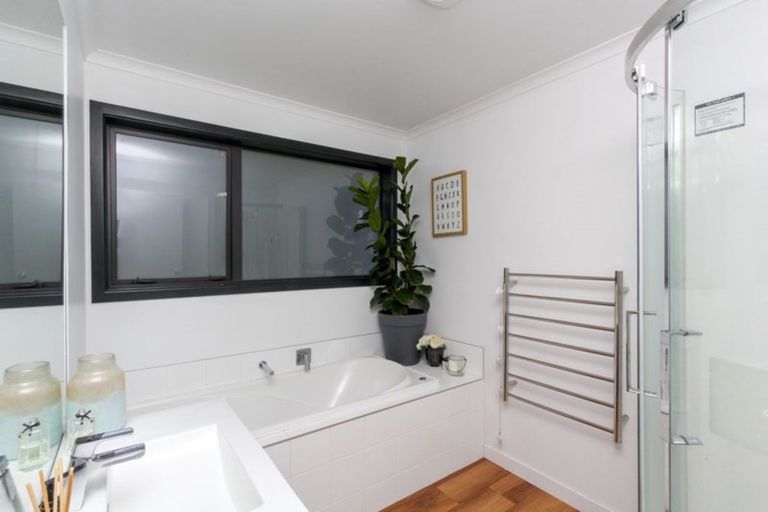 Photo of property in 8b Solway Terrace, Bell Block, New Plymouth, 4312