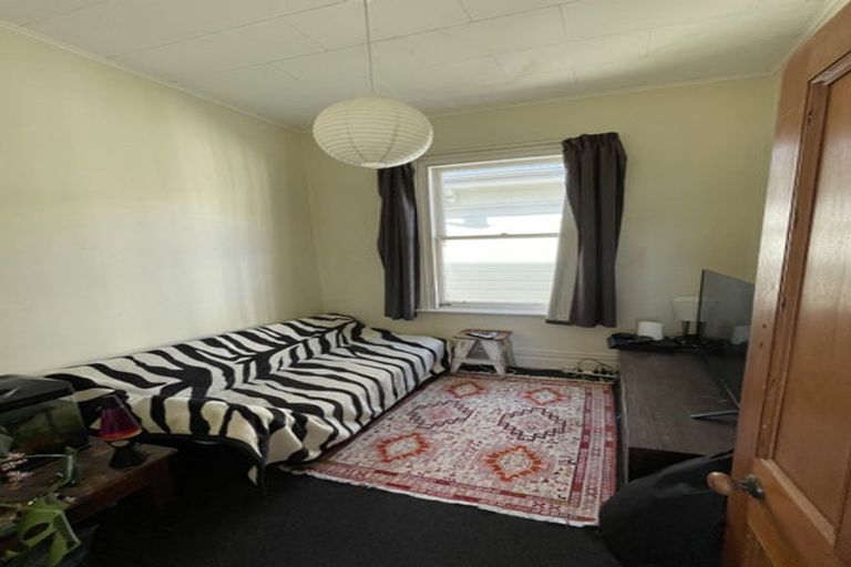 Photo of property in 77 Austin Street, Mount Victoria, Wellington, 6011