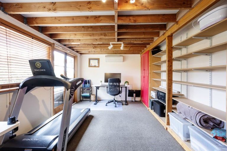 Photo of property in 2 Roebuck Rise, Broad Bay, Dunedin, 9014