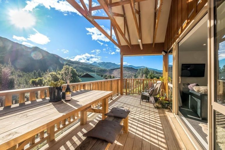 Photo of property in 24 Acheron Heights, Hanmer Springs, 7334