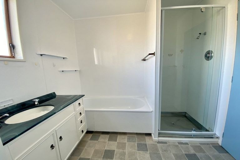 Photo of property in 33 Kildare Drive, Waikiwi, Invercargill, 9810