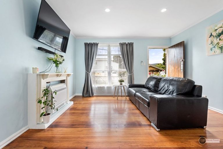 Photo of property in 2b Palfrey Street, Wallaceville, Upper Hutt, 5018
