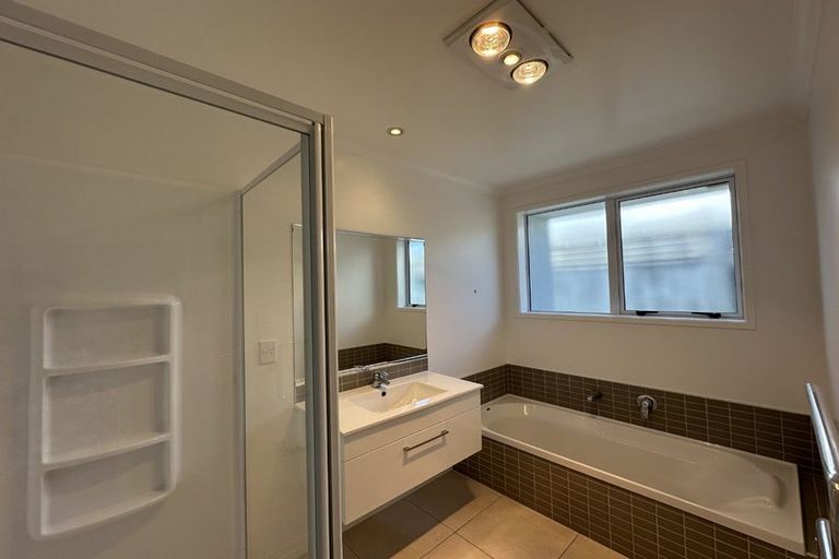 Photo of property in 14 Horokaka Place, Papamoa Beach, Papamoa, 3118