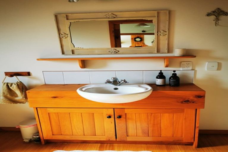 Photo of property in 277 Smart Road, Hillsborough, New Plymouth, 4372