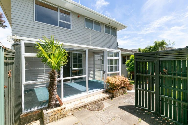 Photo of property in 2 Thurso Grove, Papakowhai, Porirua, 5024