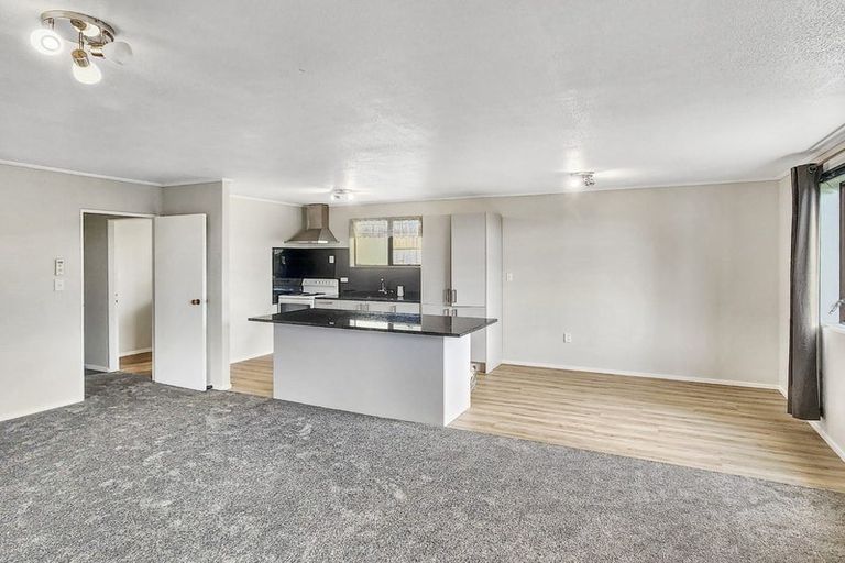 Photo of property in 154 Sievers Grove, Cannons Creek, Porirua, 5024