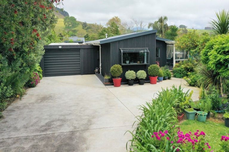 Photo of property in 13 Marlin Place, Whiritoa, Whangamata, 3691