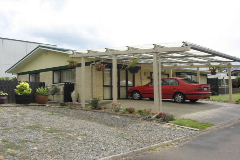 Photo of property in 20 Lochview, Pukekohe, 2120