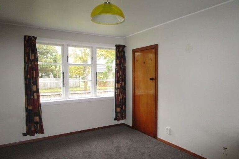 Photo of property in 49 Hooker Avenue, Chedworth, Hamilton, 3210