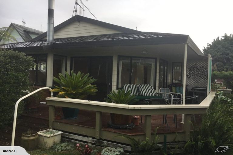 Photo of property in 14 Bennelong Place, Havelock North, 4130