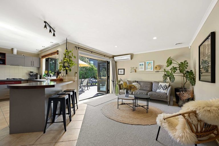 Photo of property in 21 Burgundy Court, Rototuna, Hamilton, 3210