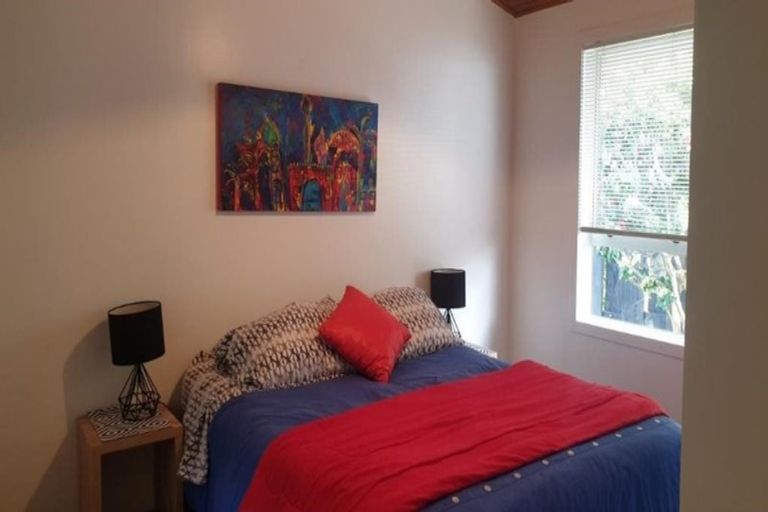 Photo of property in 69 Karewa Parade, Papamoa Beach, Papamoa, 3118