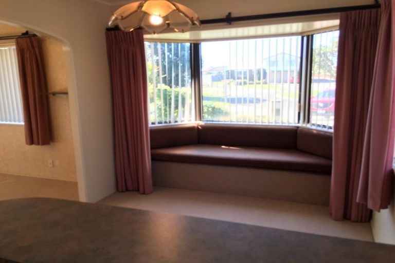 Photo of property in 11 Marwood Place, Mount Maunganui, 3116