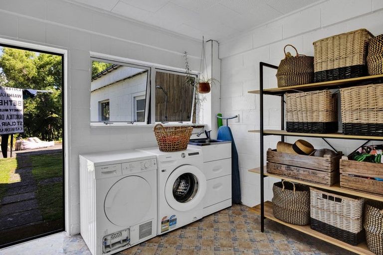 Photo of property in 17 Linda Street, Oakura, 4314