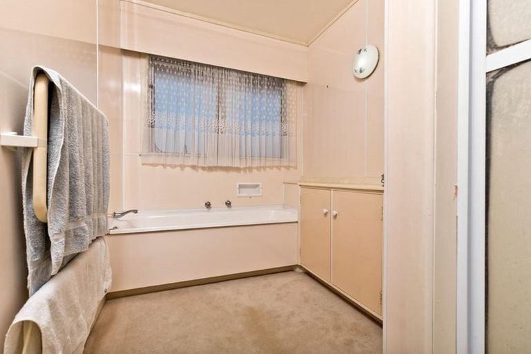 Photo of property in 245 Don Buck Road, Massey, Auckland, 0614