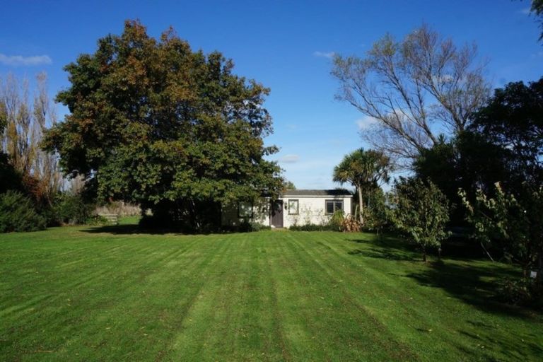 Photo of property in 1104 Lockwood Road, Kairanga, Palmerston North, 4475
