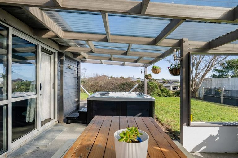 Photo of property in 28a Jules Crescent, Bell Block, New Plymouth, 4312