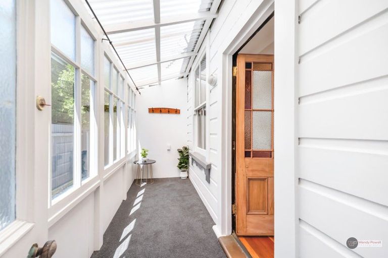 Photo of property in 8 Beach Street, Petone, Lower Hutt, 5012