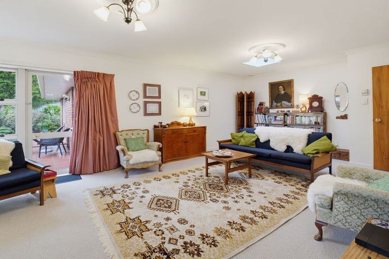 Photo of property in 219 Victoria Avenue, Hokowhitu, Palmerston North, 4410