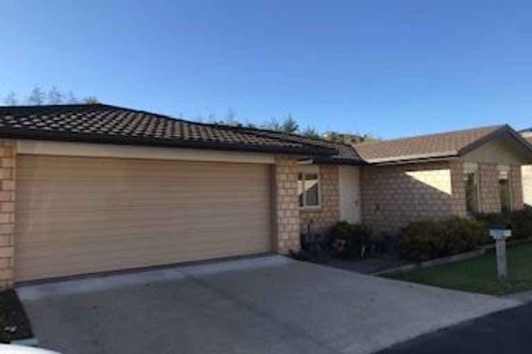 Photo of property in 16/19 Glencarron Place, Bethlehem, Tauranga, 3110