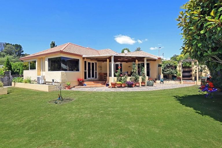 Photo of property in 47 Greenwood Road, Havelock North, 4130