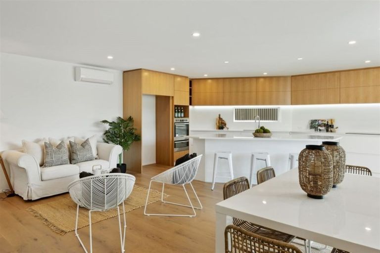 Photo of property in 44 Holliss Avenue, Cashmere, Christchurch, 8022