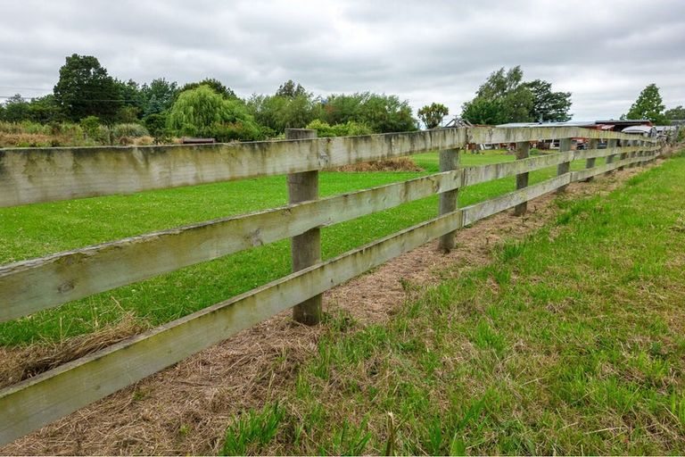 Photo of property in 71 Mill Road, Waimate, 7924