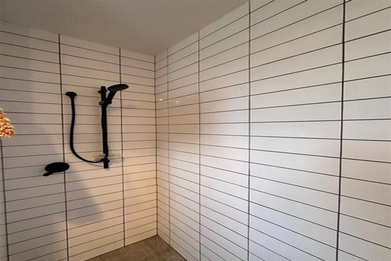 Photo of property in 9a Holden Avenue, Holdens Bay, Rotorua, 3010