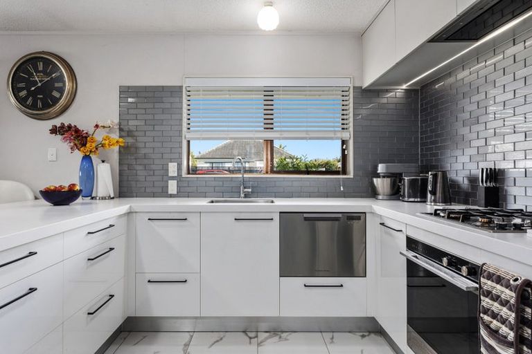Photo of property in 2/129a King Street, Whakatane, 3120