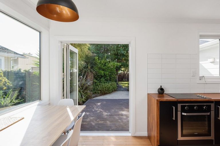 Photo of property in 46 Hutcheson Street, Mayfield, Blenheim, 7201