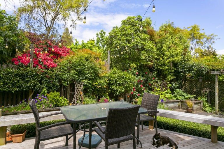 Photo of property in 4 Richmond Avenue, Richmond Heights, Taupo, 3330