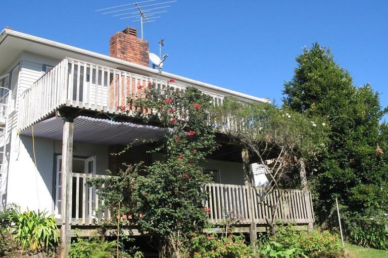 Photo of property in 77 Sunrise Avenue, Murrays Bay, Auckland, 0630