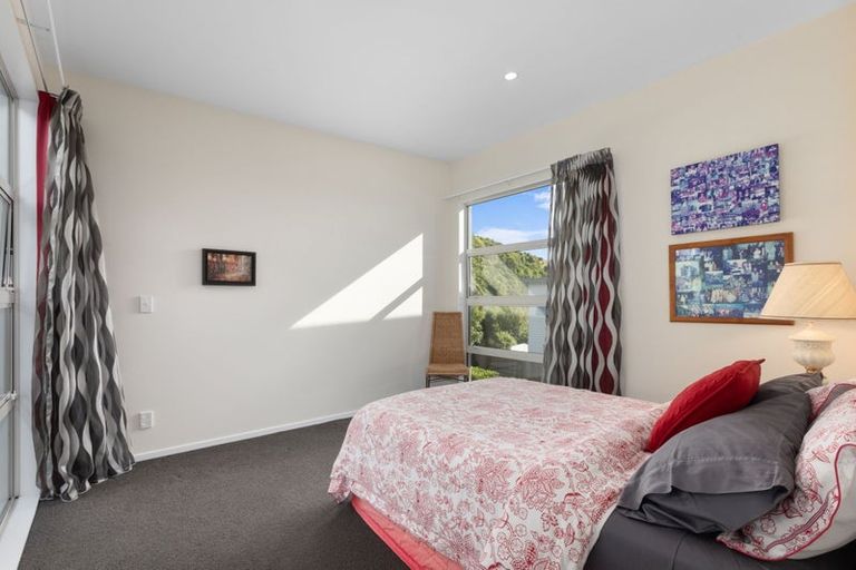Photo of property in 36e Erlestoke Crescent, Churton Park, Wellington, 6037