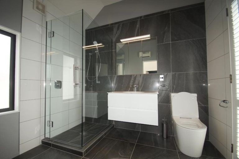 Photo of property in 73b Carlton Mill Road, Merivale, Christchurch, 8014