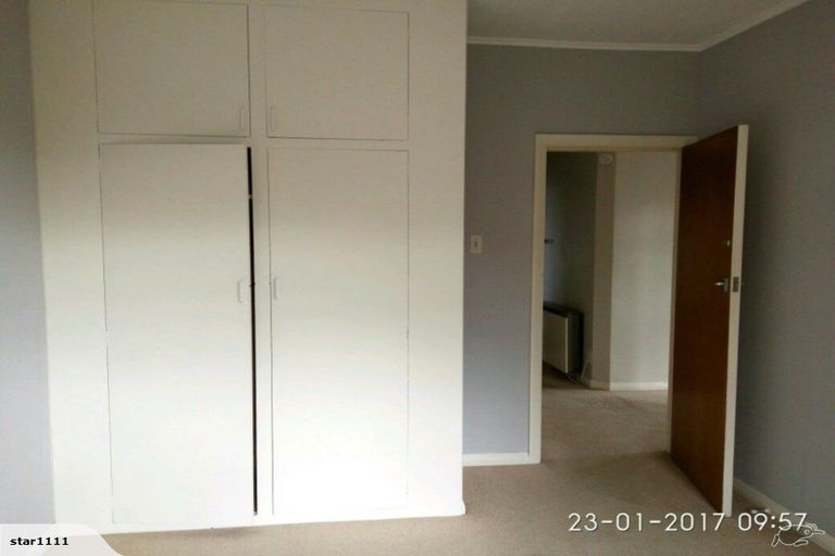 Photo of property in 147 Avonhead Road, Avonhead, Christchurch, 8042