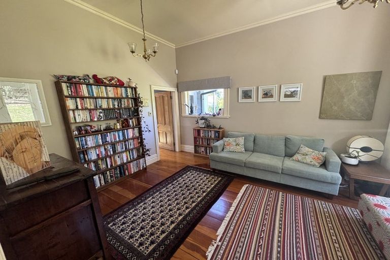 Photo of property in 67 Mitchell Street, Brooklyn, Wellington, 6021