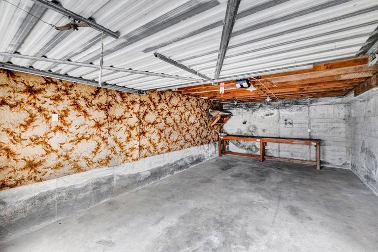 Photo of property in 2/88 David Street, Lynmouth, New Plymouth, 4310