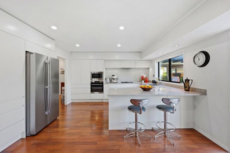 Photo of property in 188 Prince Regent Drive, Farm Cove, Auckland, 2012