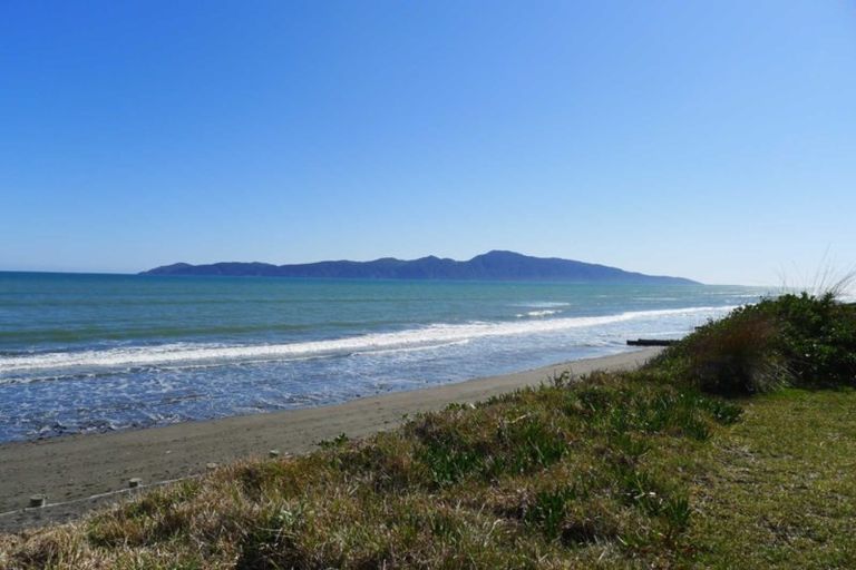 Photo of property in 235 Rosetta Road, Raumati Beach, Paraparaumu, 5032