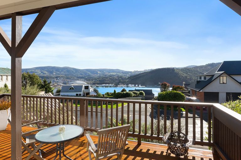 Photo of property in 140 Doon Street, Waverley, Dunedin, 9013