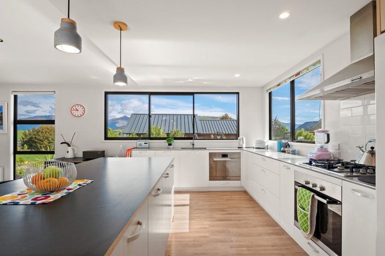 Photo of property in 7 Polperro Court, Jacks Point, Queenstown, 9371