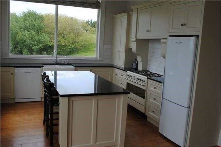 Photo of property in 9 Te Arai Point Road, Te Arai, Wellsford, 0975