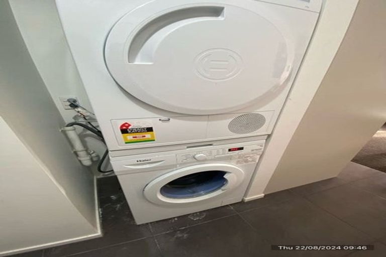 Photo of property in 2b Saint David Street, North Dunedin, Dunedin, 9016