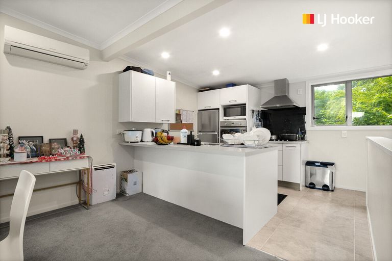 Photo of property in 66b Maclaggan Street, Dunedin Central, Dunedin, 9016