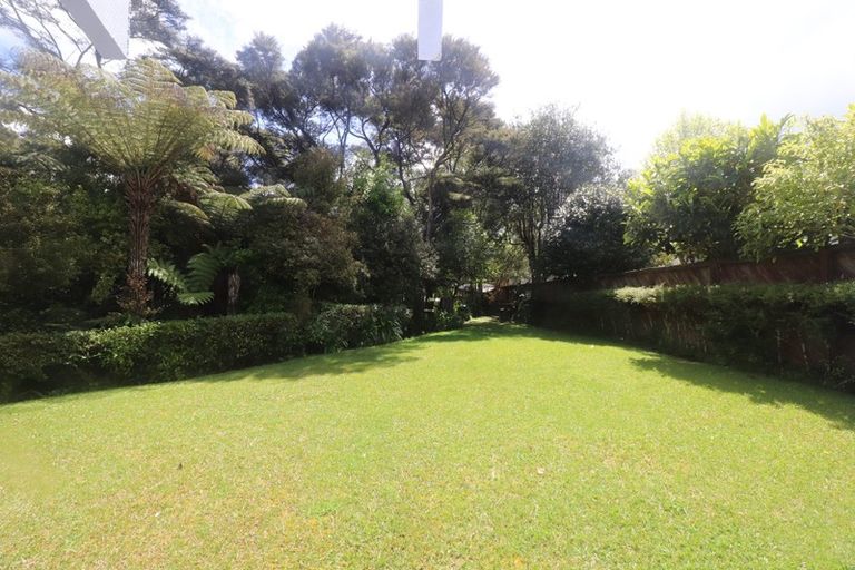 Photo of property in 25 Gladys Avenue, Glenfield, Auckland, 0629