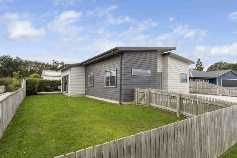 Photo of property in 3 Kingi Te Ahoaho Place, Otaki, 5512