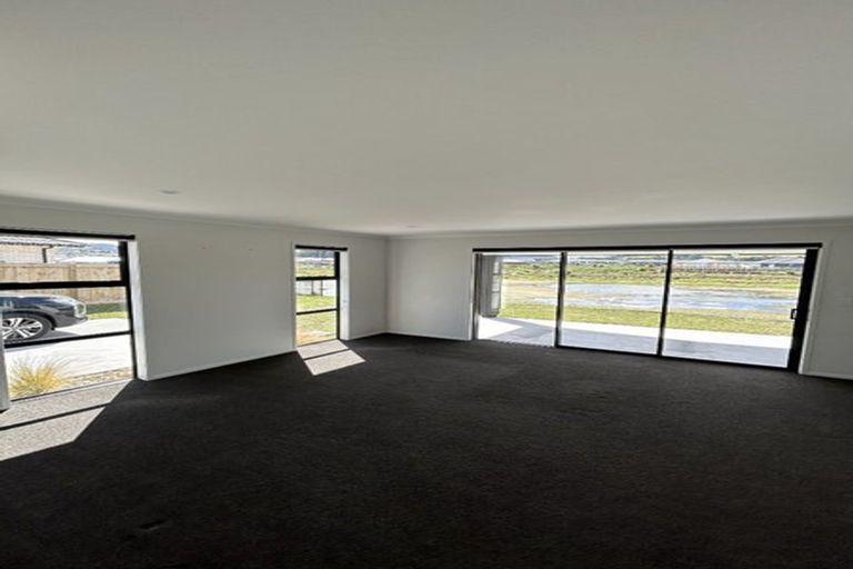 Photo of property in 132 Wairau Drive, Tikipunga, Whangarei, 0112